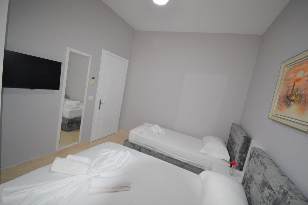 Little Cozy Apartment 1 Sarandë Exteriör bild